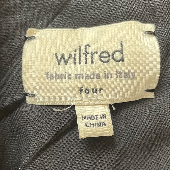 Wilfred straight cut navy blazer - Picture 2 of 5